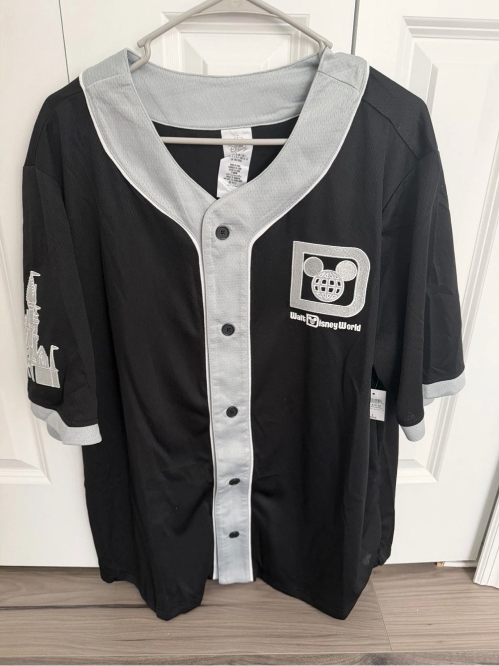 Disney Men’s Black and Gray Baseball Jersey with Walt Disney World Patch